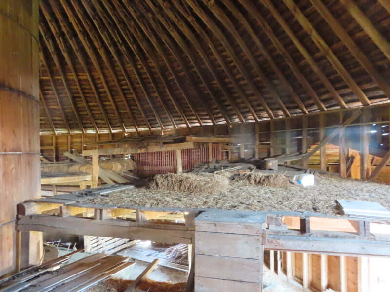 1912 Round Barn (55' Diameter)