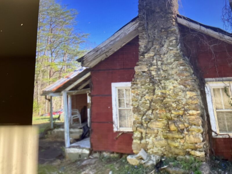 175 year old cabin