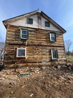 1800's corner post log cabin