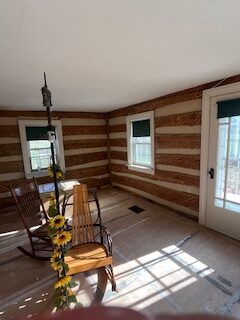 1800's corner post log cabin