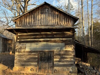 Rough Sawn Log Curing Tobacco Barn - Early to Mid 1900's